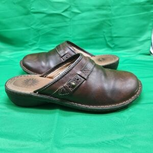 UGG Australia Livia Womens Size 9 Brown Leather Sheepskin Mules Slip On Clogs